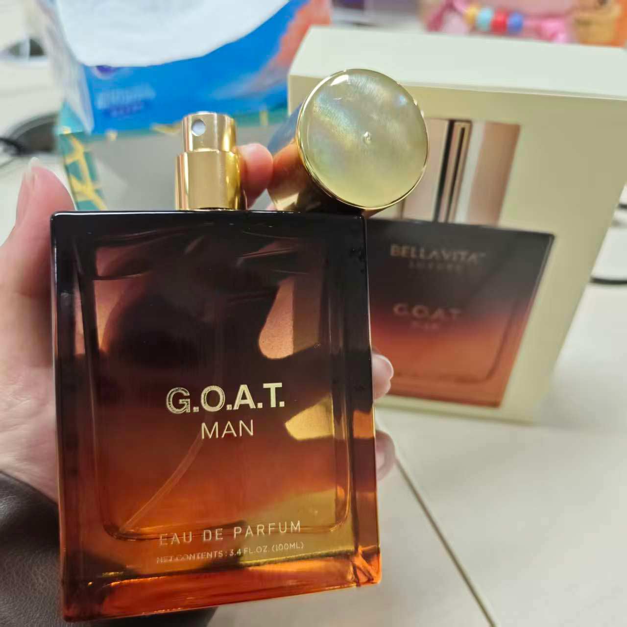 عطر بيلا فيتا الفاخر للرجال من - مراجعة Pure Perfume Fragrance وسعره